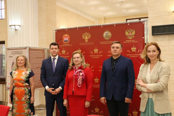 Алиханов Громова Музей фото Елены Чепинога (37) Алиханов Громова Музей фото Елены Чепинога (37)