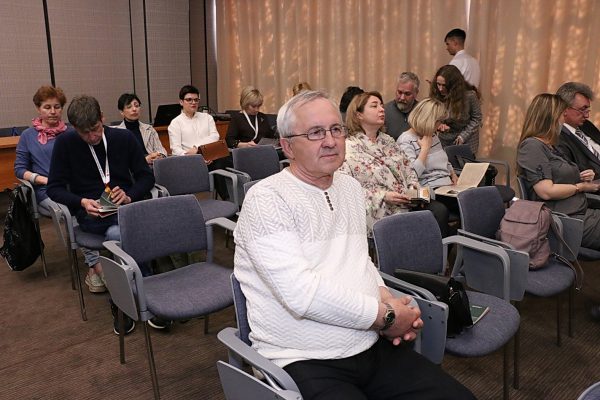 IMG_4666 (2) IMG_4666 (2)