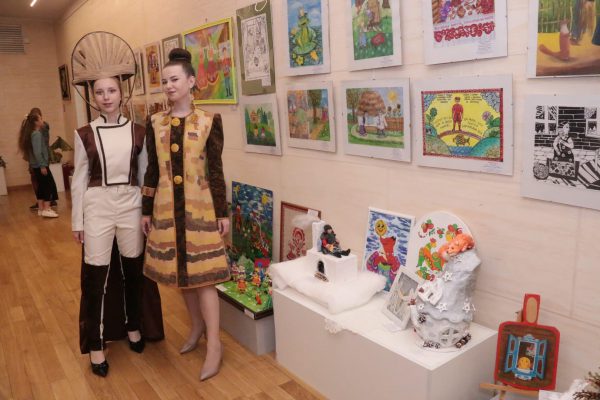 Звезды Балтики Награждение Манюк Трусенева министр фото Елены Чепиногa (132) Звезды Балтики Награждение Манюк Трусенева министр фото Елены Чепиногa (132)