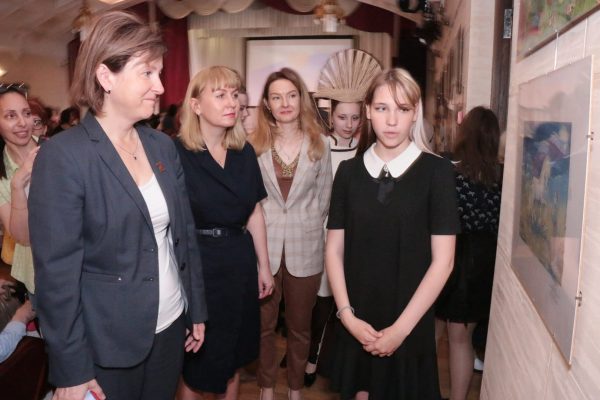 Звезды Балтики Награждение Манюк Трусенева министр фото Елены Чепиногa (20) Звезды Балтики Награждение Манюк Трусенева министр фото Елены Чепиногa (20)