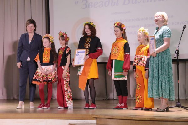 Звезды Балтики Награждение Манюк Трусенева министр фото Елены Чепиногa (92) Звезды Балтики Награждение Манюк Трусенева министр фото Елены Чепиногa (92)